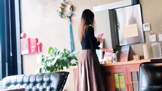 남편 허락받고 다른남자와 데이트 즐기는 와이프
