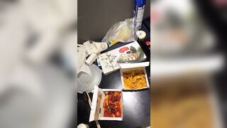 방금자 아프리카 술취한 여친 만지고 벗기는 남친 (1)