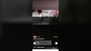 사무실에서 몰래 노출하는녀 korean bj (6)