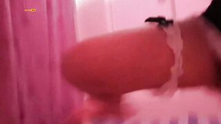 오피 몸매가 이쁘네요