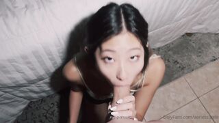얼굴보다 길다란 좆을 다 삼켜버리는 딥스롯녀 2