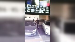 주차장에서 제대로 떡치다 찍힌커플 2
