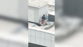 점심시간 여친 옥상으로 불러내서 숏타임