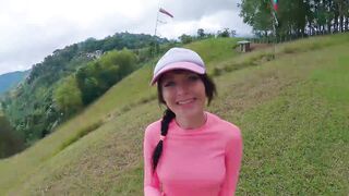 2200m 상공에서 젖은 보지가 사정 china