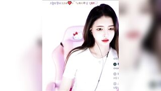 엣지 노브라 영상 요청 있길래 (1)