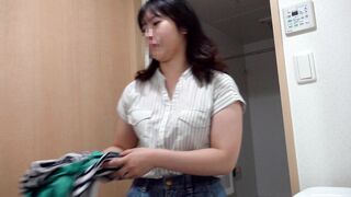 【民泊着替え】日焼けおっぱい女子大生＆妖艶パパ活風美女　170、171人目 ipcam 4