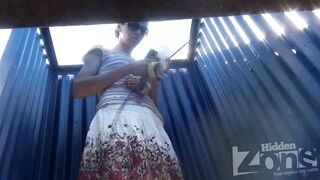 Beach Cabin Voyeur SpyCam Videos 2511-2570 ipcam 4 (5)