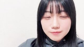 짧 예쁜년 꼭지 보지 다보여주네