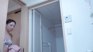 mimpaku91 【民泊脱衣所】なんだこの爆乳は‼アニメおっぱい登場 jav jvip ipcam 2