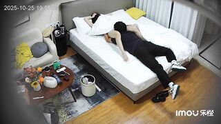 驚くほど美しいが対照的な性格の女子高生が、彼氏に何度も犯された ipcam (77)