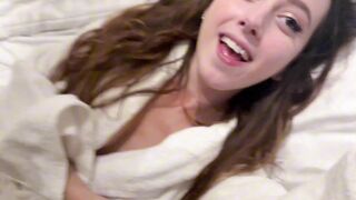 Hellomoonli Gets Fucked By Two Guys OnlyFans