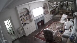 新たに流出した映像には、性依存症の若い女性が月に最大20回も頻繁に自慰行為をしている様子が映っている！(ハッキングされたカメラ映像) ipcam 14