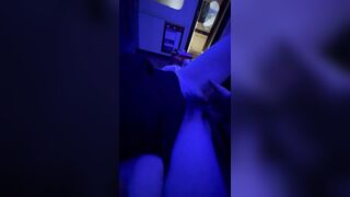 노래방에서 만져주기 korean porn