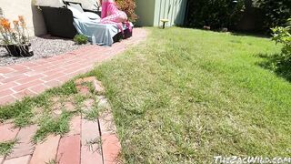 Horny Ginger Lola Rose Gets Railed Outdoors OnlyFans