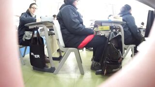 【定番・トイレ映像】「青春への賛歌」シリーズ：完全版 — 高校2年生の少女が、その可憐な秘部から排尿する様子を至近距離で捉えた映像に加え toilet 2 02-190426