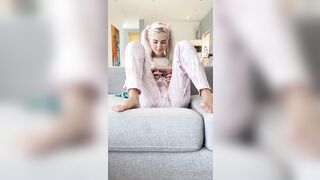 Eva Elfie Nude POV Handjob Footjob OnlyFans Video Leaked - Leak