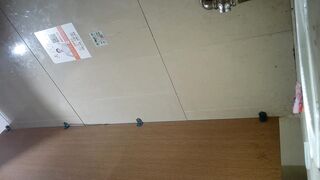 正面パノラマ：若く、美しく、血色の良い「引き締まった割れ目」コレクション（第3部） toilet 1 01-260426
