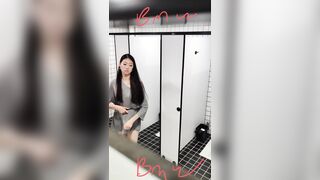 手持ちフラッシュズーム：究極の女神ストリーマー toilet 3 05-300426