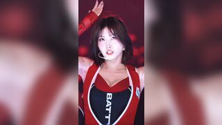 MOMO SHOWS BOOBS 75489 1 KPOP ALLPOP