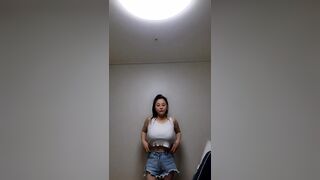 (한국야동) 나사풀린 왕가슴 지니누나 2탄 korean porn vip