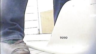 H Toilet 1-5 voyeur jp 140526 04