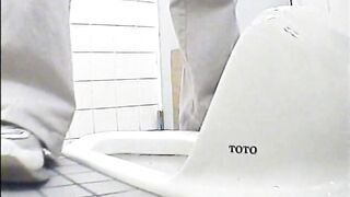 H Toilet 6-10 voyeur jp 140526