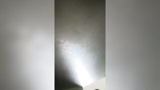 【便器下からの盗撮アングル】ご主人様による自撮り：無理やり広げられた、若く締まったマンコの接写映像――愛液の掻き出し、排便の盗撮 toilet 2 06-160526
