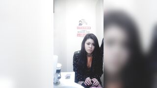 【早期特価】美女コンビニトイレ05-01 voyeur jp 160526 02