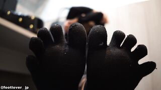画像-動画-２０才アイドルちゃんのライブ後の激臭５本指ソックス-残り香り素足-dカップ谷間 voyeur jp 01-200526