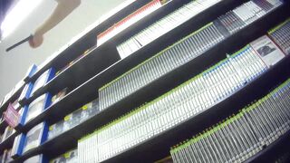 親子連れ二組-私服jkパンチラ逆さ撮り06 voyeur jp 01-200526