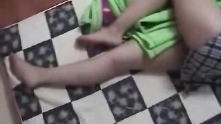 (한국야동) 명작포르노 - 잠자는 그녀위에 흩뿌려지는 하얀물감 korean porn vip