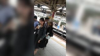 part20-ol狙いうちめくり-奥義スカートめくりパンチラ voyeur jp 02-250526