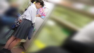 fhd-bri21-jk顔出し-セクシー度s級レベルのjkちゃん-第三者バレありww voyeur jp 01-250526
