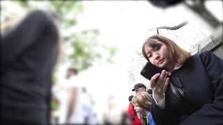 制服jk さかさんぽ no 011 激レア お座り逆さパンチラと吊り革ローアンパンチラ 会話音声あり 顔出し voyeur jp