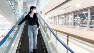 마트 비상구에서 마무리하고 가는커플 korean porn vip