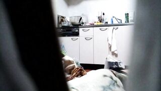 찍히는줄 모르고 자위하는년 ipcam
